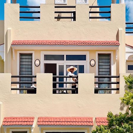 Hilda'S Homestay Diani Beach Exterior foto